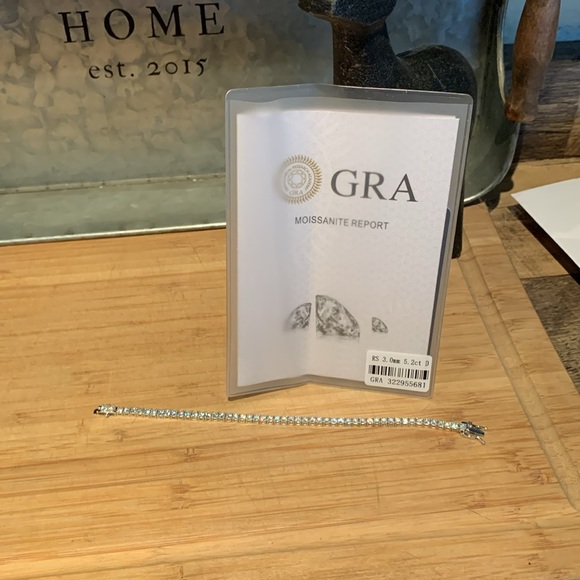 5.2 cttw Moissanite Tennis Bracelet set in 925 Sterling Silver - Picture 9 of 9